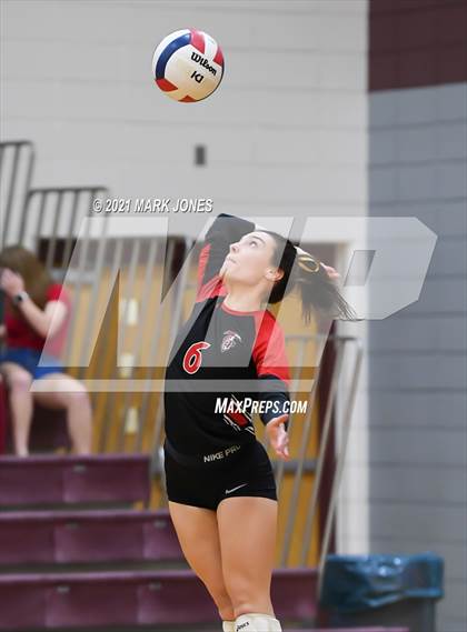 Thumbnail 2 in Chandler Prep vs. Trivium Prep (AIA 2A Semifinal) photogallery.