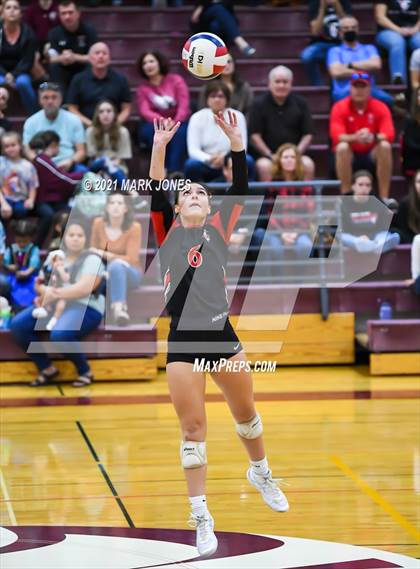 Thumbnail 1 in Chandler Prep vs. Trivium Prep (AIA 2A Semifinal) photogallery.