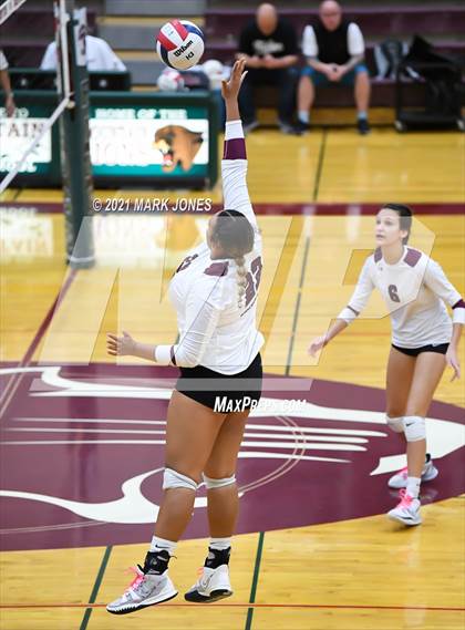 Thumbnail 1 in Chandler Prep vs. Trivium Prep (AIA 2A Semifinal) photogallery.
