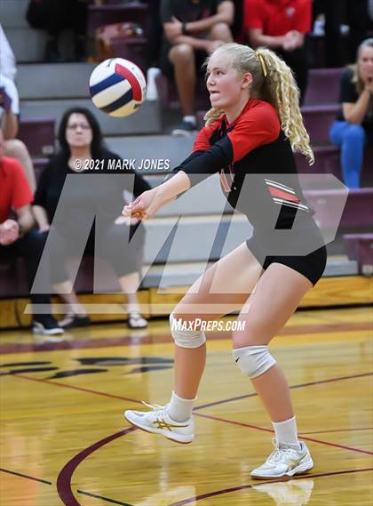 Thumbnail 1 in Chandler Prep vs. Trivium Prep (AIA 2A Semifinal) photogallery.