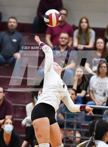 Thumbnail 2 in Chandler Prep vs. Trivium Prep (AIA 2A Semifinal) photogallery.