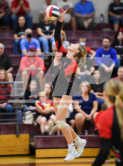 Thumbnail 2 in Chandler Prep vs. Trivium Prep (AIA 2A Semifinal) photogallery.