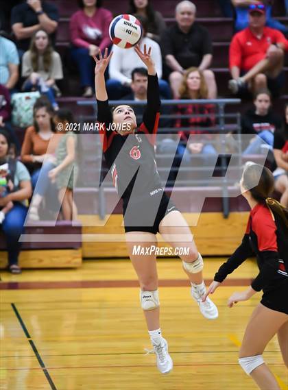 Thumbnail 2 in Chandler Prep vs. Trivium Prep (AIA 2A Semifinal) photogallery.