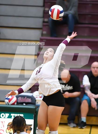Thumbnail 2 in Chandler Prep vs. Trivium Prep (AIA 2A Semifinal) photogallery.