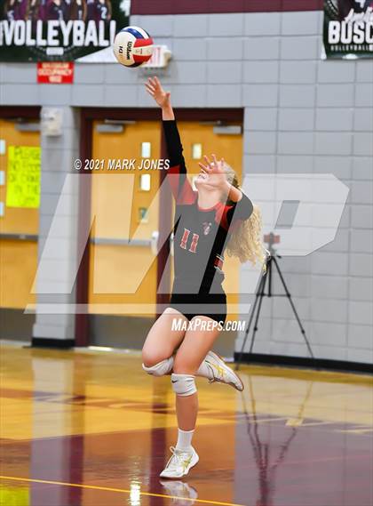 Thumbnail 2 in Chandler Prep vs. Trivium Prep (AIA 2A Semifinal) photogallery.