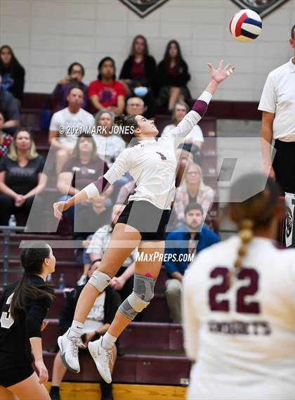 Thumbnail 3 in Chandler Prep vs. Trivium Prep (AIA 2A Semifinal) photogallery.
