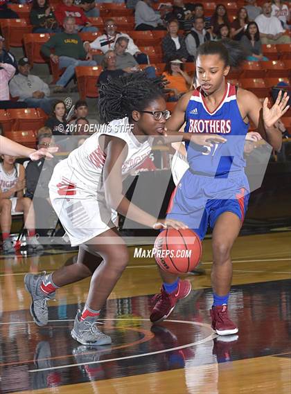 Thumbnail 1 in Patterson vs. Christian Brothers (CIF SJS D3 Final) photogallery.