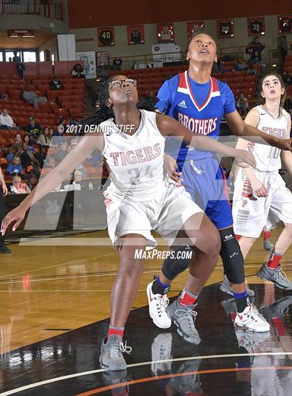 Thumbnail 3 in Patterson vs. Christian Brothers (CIF SJS D3 Final) photogallery.