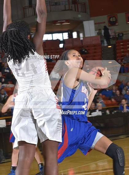 Thumbnail 2 in Patterson vs. Christian Brothers (CIF SJS D3 Final) photogallery.