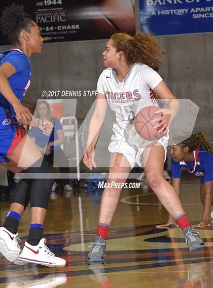 Thumbnail 1 in Patterson vs. Christian Brothers (CIF SJS D3 Final) photogallery.