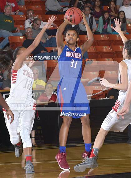Thumbnail 1 in Patterson vs. Christian Brothers (CIF SJS D3 Final) photogallery.