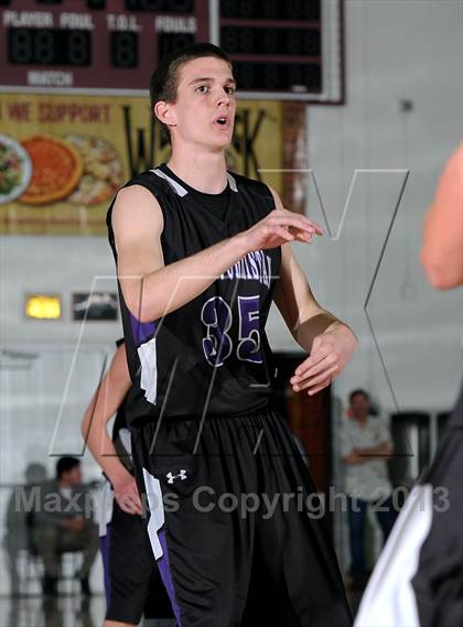 Thumbnail 3 in Redding Christian vs. Chester (CIF NS D6 Final) photogallery.