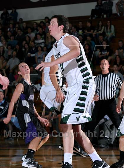 Thumbnail 2 in Redding Christian vs. Chester (CIF NS D6 Final) photogallery.