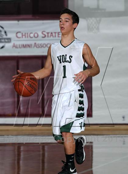 Thumbnail 2 in Redding Christian vs. Chester (CIF NS D6 Final) photogallery.