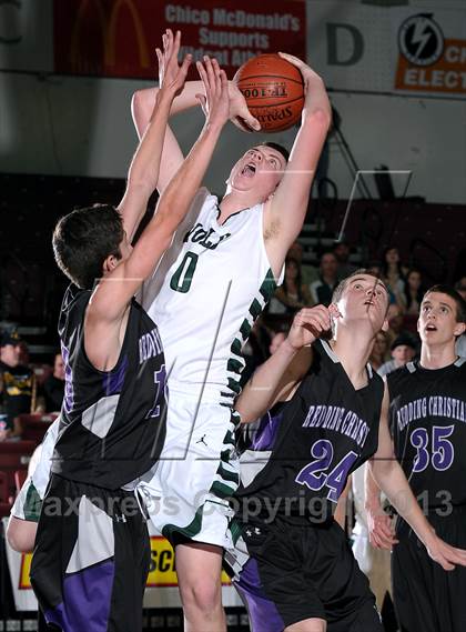 Thumbnail 3 in Redding Christian vs. Chester (CIF NS D6 Final) photogallery.