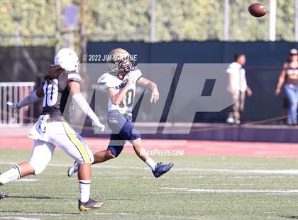 Thumbnail 3 in Saint Francis vs Central Catholic photogallery.