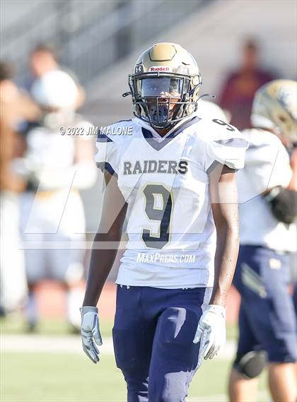 Thumbnail 2 in Saint Francis vs Central Catholic photogallery.