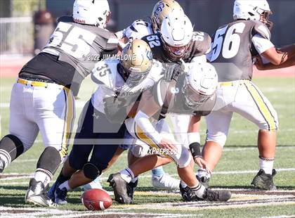 Thumbnail 1 in Saint Francis vs Central Catholic photogallery.