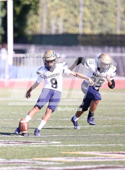 Thumbnail 3 in Saint Francis vs Central Catholic photogallery.
