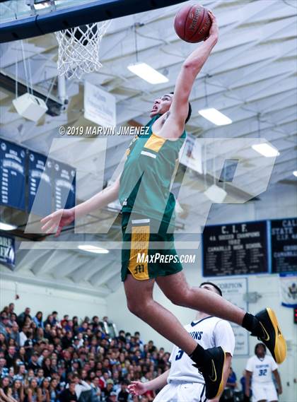 Thumbnail 2 in Camarillo vs Moorpark photogallery.