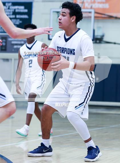 Thumbnail 2 in Camarillo vs Moorpark photogallery.