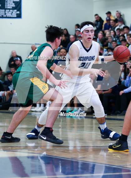 Thumbnail 2 in Camarillo vs Moorpark photogallery.