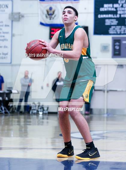 Thumbnail 3 in Camarillo vs Moorpark photogallery.