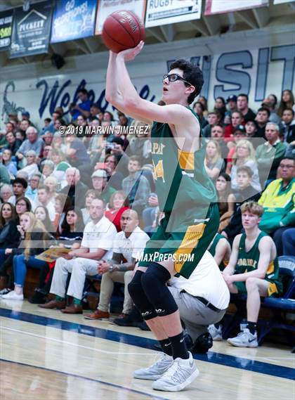 Thumbnail 3 in Camarillo vs Moorpark photogallery.