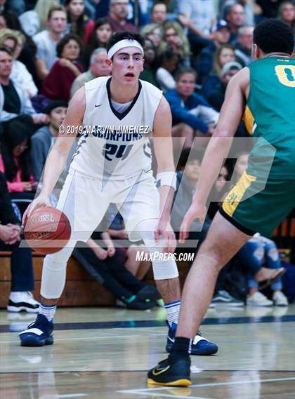 Thumbnail 2 in Camarillo vs Moorpark photogallery.