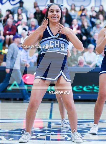 Thumbnail 3 in Camarillo vs Moorpark photogallery.