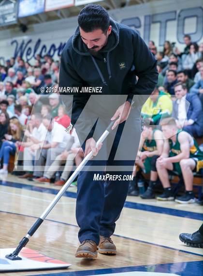 Thumbnail 2 in Camarillo vs Moorpark photogallery.