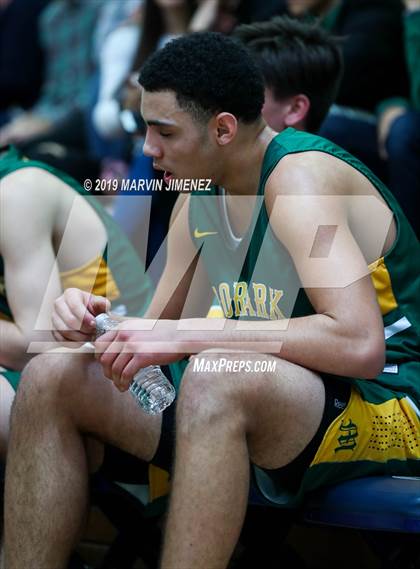 Thumbnail 1 in Camarillo vs Moorpark photogallery.