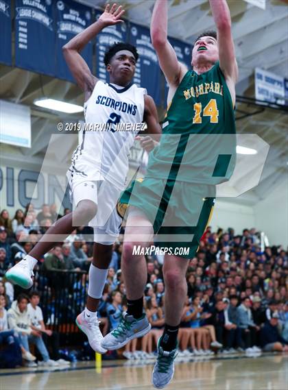 Thumbnail 2 in Camarillo vs Moorpark photogallery.