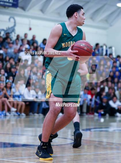 Thumbnail 2 in Camarillo vs Moorpark photogallery.