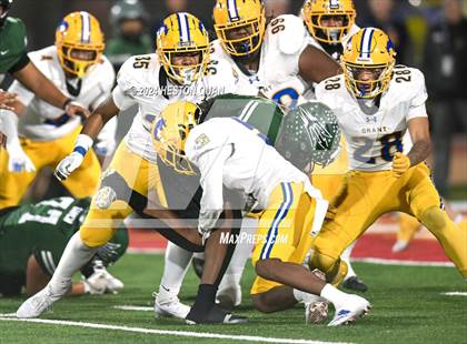 Thumbnail 3 in Grant vs. Pacifica (CIF State D2-AA Final) photogallery.