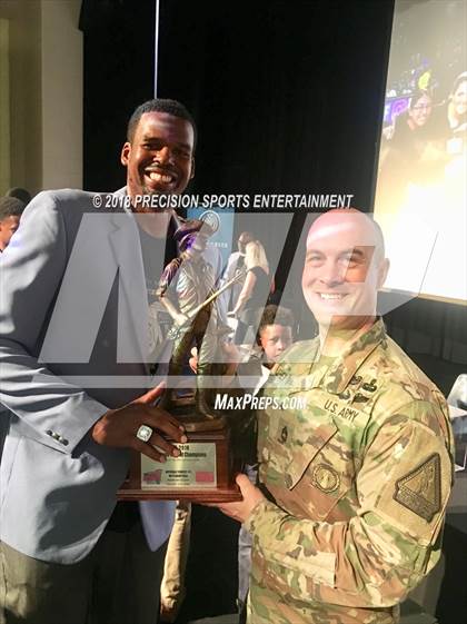 Thumbnail 2 in Meadowcreek TOC Ceremony photogallery.