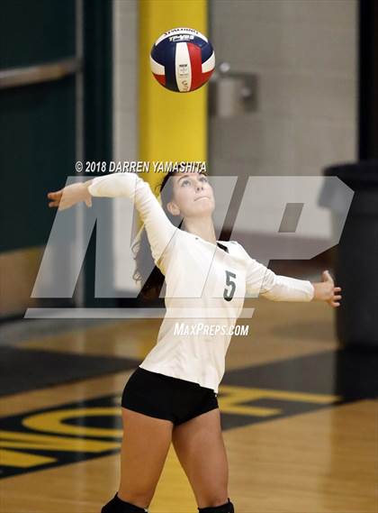 Thumbnail 3 in Salinas vs. Homestead (CIF CCS D1 Final) photogallery.