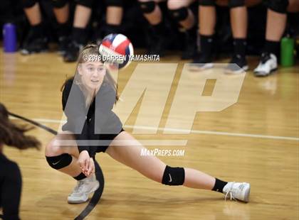Thumbnail 2 in Salinas vs. Homestead (CIF CCS D1 Final) photogallery.