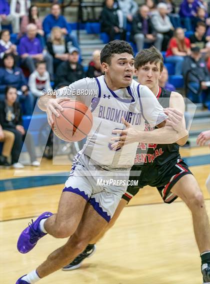 Thumbnail 3 in Bloomington South Vs East Central (IHSAA 4A Sectional Final) photogallery.