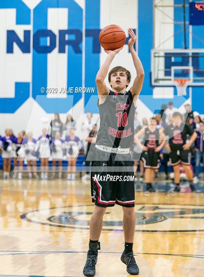 Thumbnail 1 in Bloomington South Vs East Central (IHSAA 4A Sectional Final) photogallery.