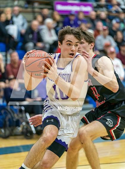 Thumbnail 2 in Bloomington South Vs East Central (IHSAA 4A Sectional Final) photogallery.