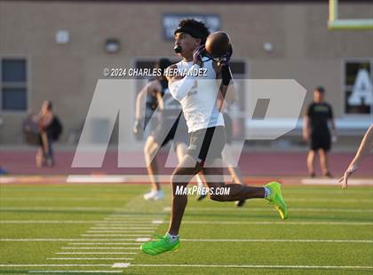 Thumbnail 3 in Episcopal School of Dallas vs Johnson (Texas 7 on 7 State Qualifier) photogallery.