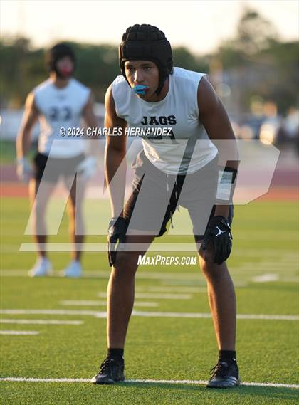 Thumbnail 2 in Episcopal School of Dallas vs Johnson (Texas 7 on 7 State Qualifier) photogallery.
