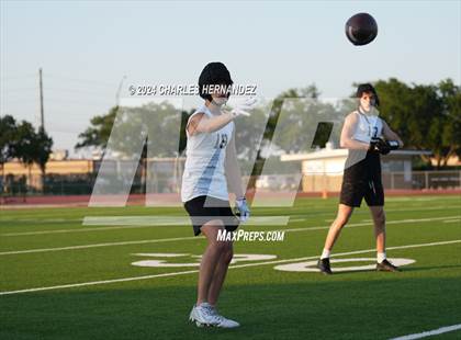 Thumbnail 2 in Episcopal School of Dallas vs Johnson (Texas 7 on 7 State Qualifier) photogallery.