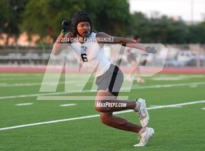 Thumbnail 3 in Episcopal School of Dallas vs Johnson (Texas 7 on 7 State Qualifier) photogallery.