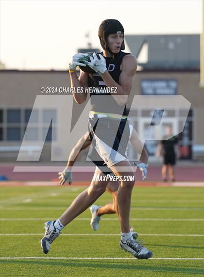 Thumbnail 2 in Episcopal School of Dallas vs Johnson (Texas 7 on 7 State Qualifier) photogallery.