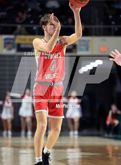 Thumbnail 1 in South Webster vs Symmes Valley (OHSAA Southeast Division IV Southeast 2 Sectional Quarterfinal) photogallery.