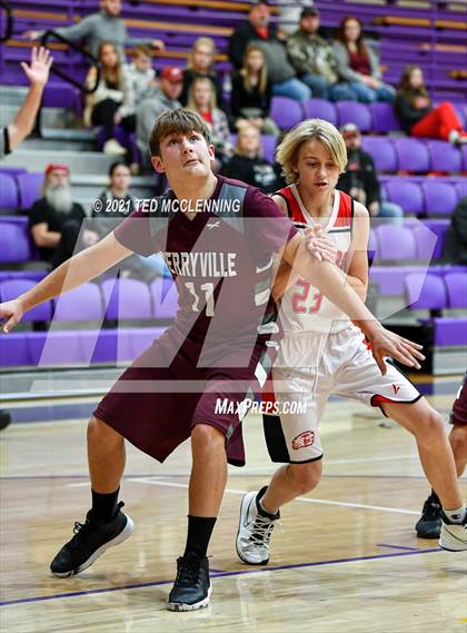 Thumbnail 1 in Glen Rose vs Perryville (Fountain Lake Christmas Classsic) photogallery.