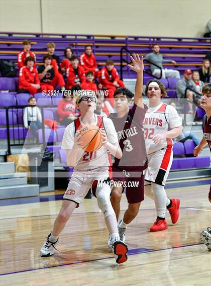 Thumbnail 2 in Glen Rose vs Perryville (Fountain Lake Christmas Classsic) photogallery.
