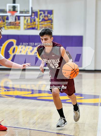 Thumbnail 3 in Glen Rose vs Perryville (Fountain Lake Christmas Classsic) photogallery.